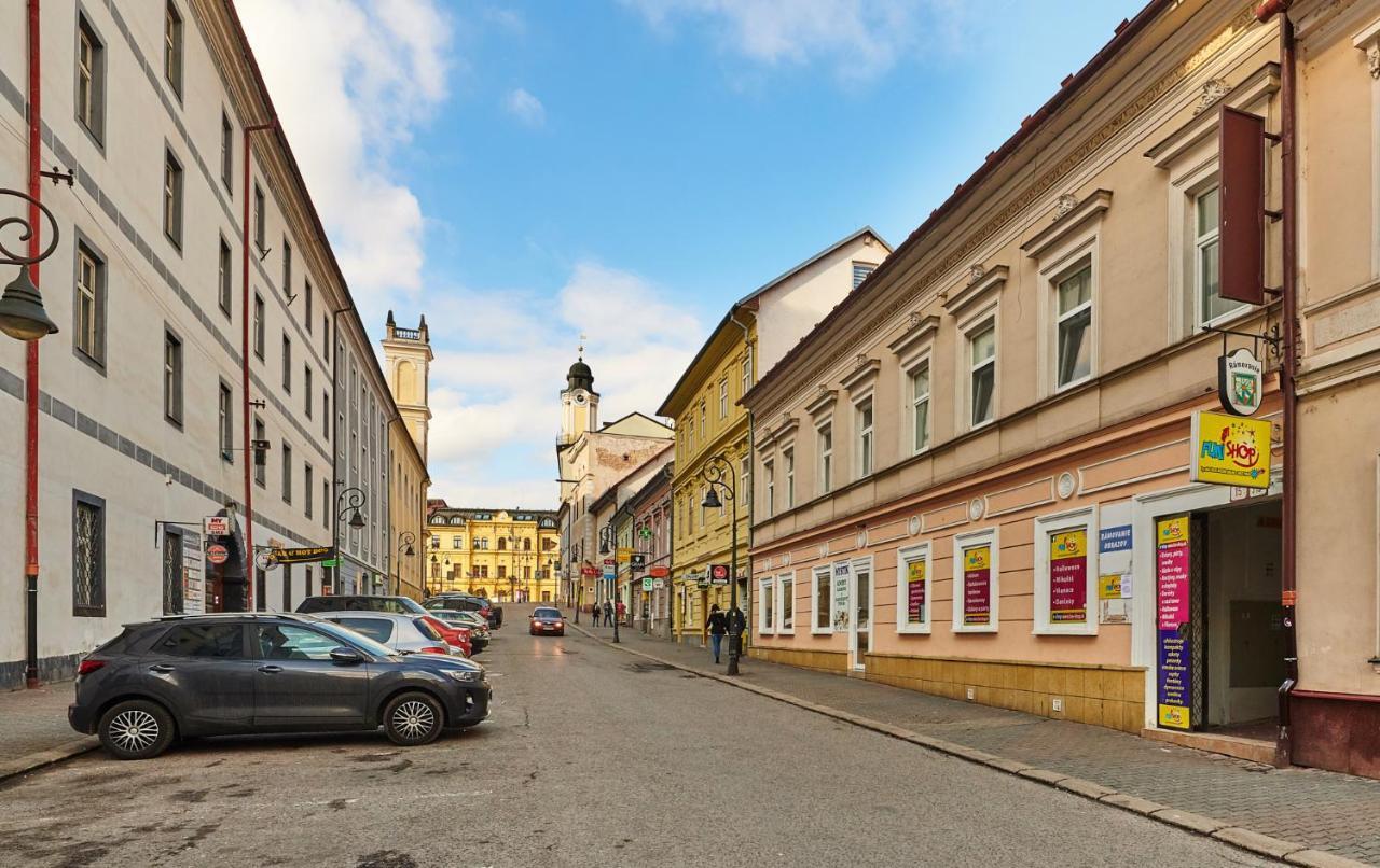 Apartman Bb Centrum Banská Bystrica Dış mekan fotoğraf