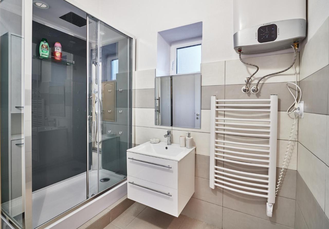 Apartman Bb Centrum Banská Bystrica Dış mekan fotoğraf