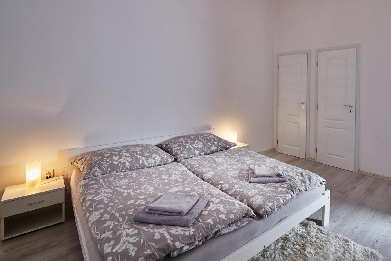 Apartman Bb Centrum Banská Bystrica Dış mekan fotoğraf