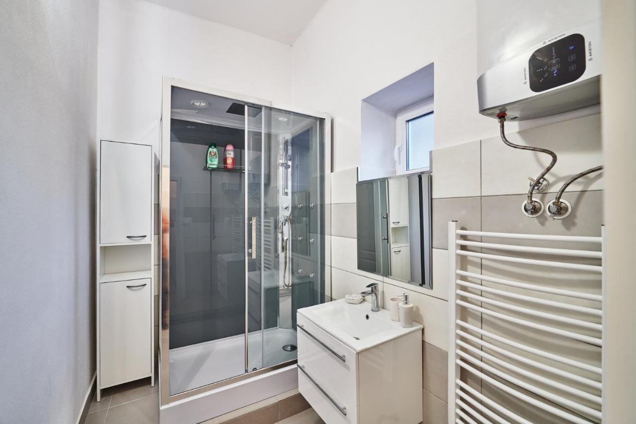 Apartman Bb Centrum Banská Bystrica Dış mekan fotoğraf