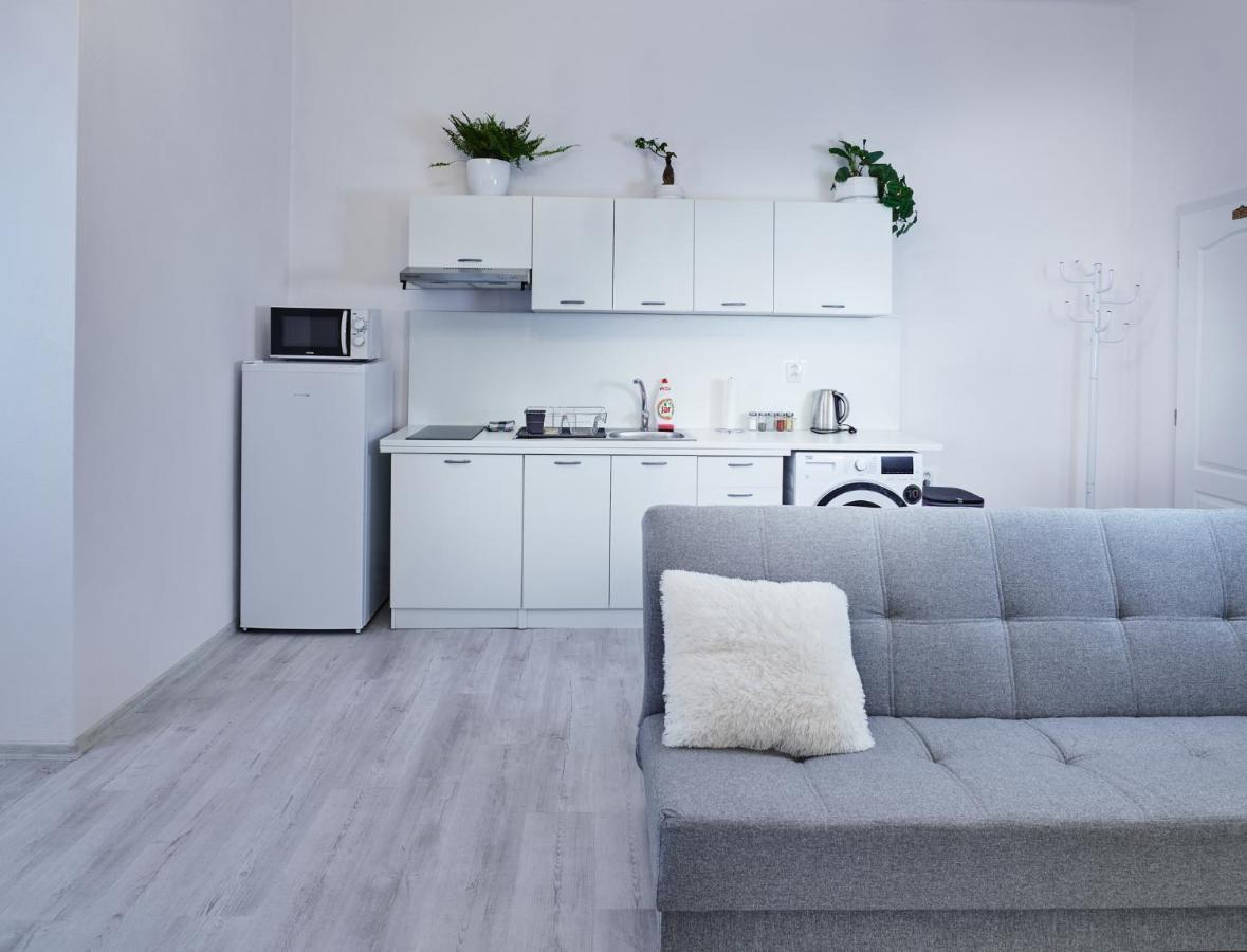 Apartman Bb Centrum Banská Bystrica Dış mekan fotoğraf